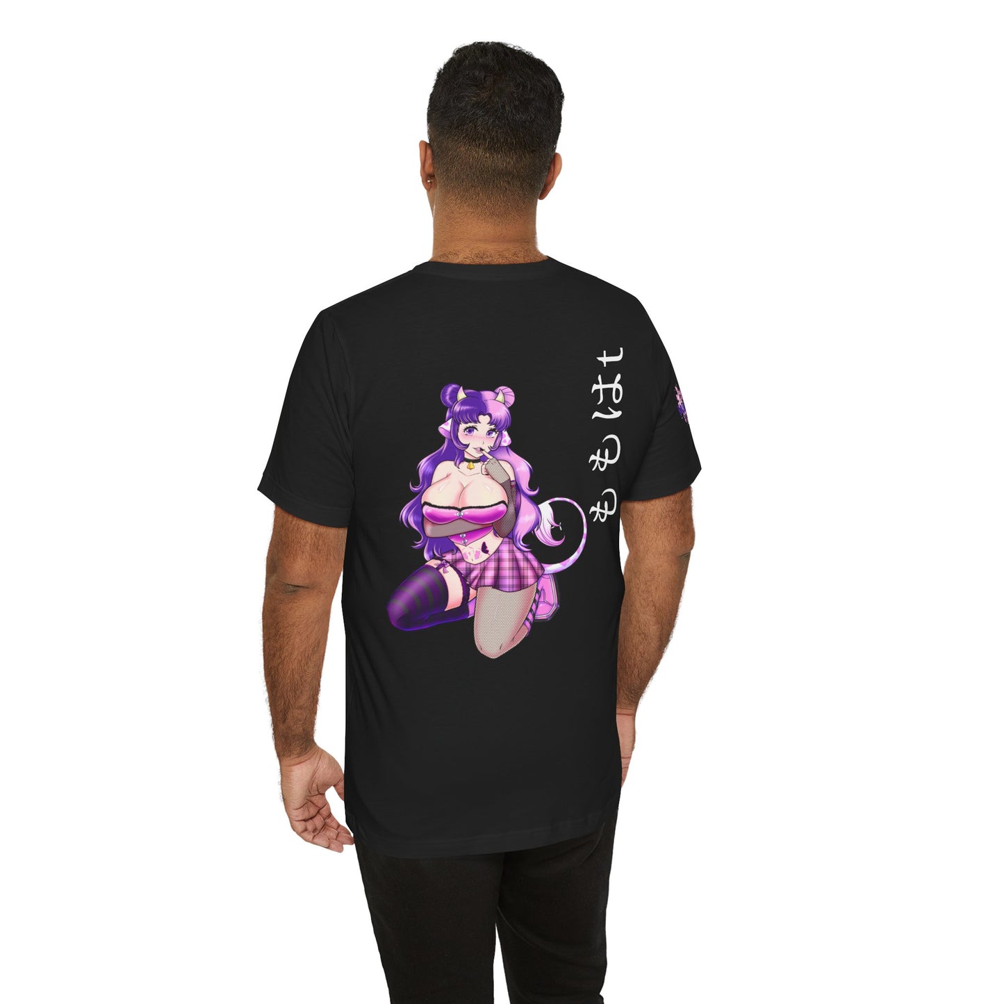 Momoha Graphic Tee